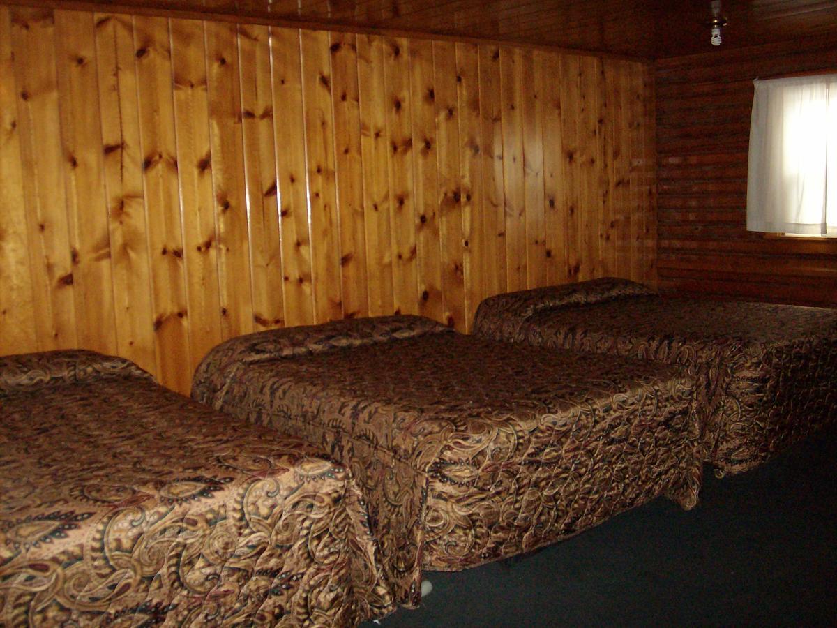The Village Inn Motel & Restaurant Challis Екстериор снимка