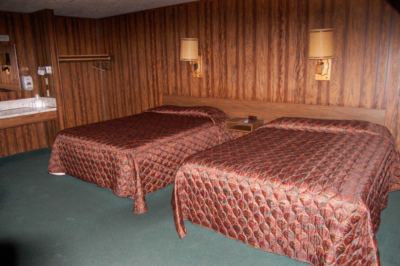 The Village Inn Motel & Restaurant Challis Екстериор снимка